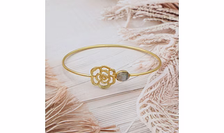 Dua Labradorite Flower Bangle – Chic Grey Gold-Plated Gemstone Bracelet