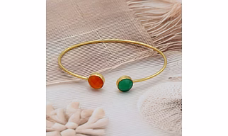 Dua Green Onyx & Carnelian Chalcedony Bangle – Stunning Multicolor Gold-Plated Bracelet