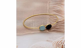 Dua Blue Chalcedony & Black Onyx Bangle – Elegant Gold-Plated Gemstone Bracelet