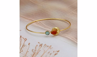 Dua Blue Chalcedony & Carnelian Chalcedony Bangle – Chic Multicolor Gold-Plated Jewelry