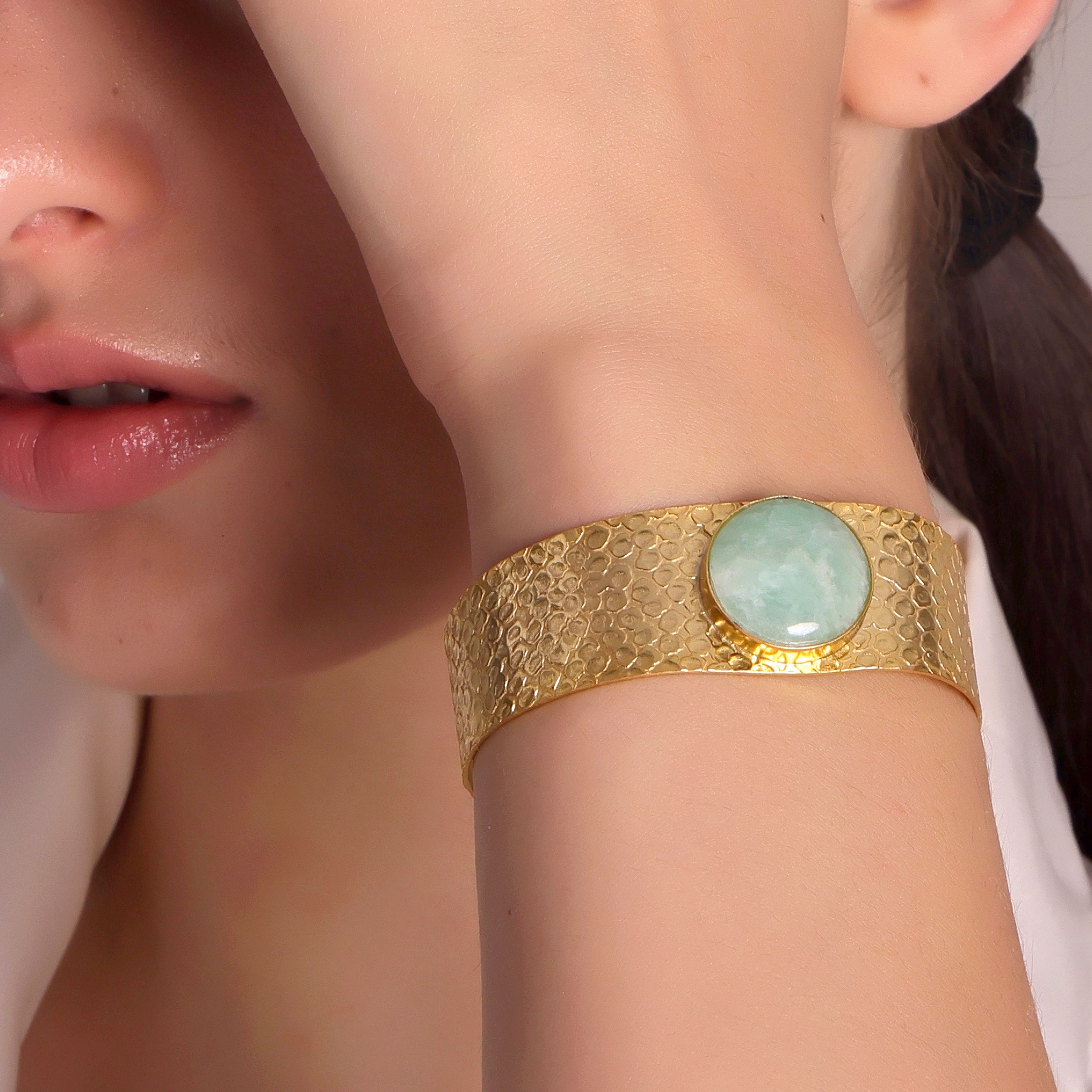 Dua Amazonite Bangle – Trendy Green Gold-Plated Gemstone Bracelet for Women image 5