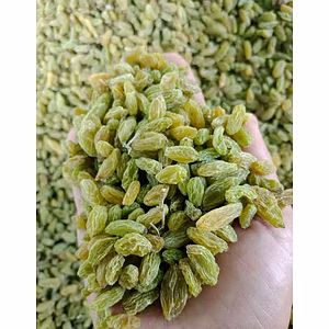 Premium Green Raisins (Kishmish) – Naturally Sweet & Nutritious