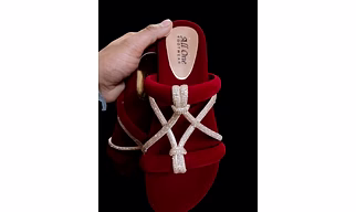 women's stylist flat sandals