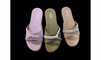 women's stylist flat sandals