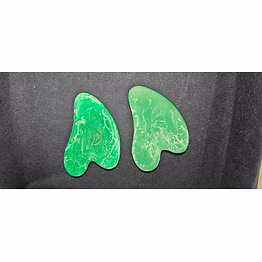 gua sha massaging tool