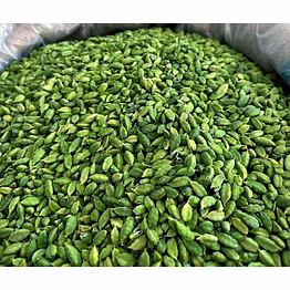 spicy gold cardamom mix