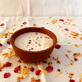 citronella basil 5 wick soy candle for indoor and outdoor areas