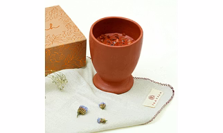 Gilli Mitti Soy Wax Candle Large Hand Poured Terracotta Pot