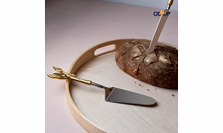 Patram Cake and Knife
