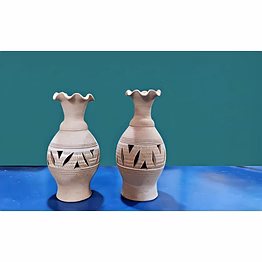 vases