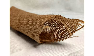 Export-Ready Jute Hessian Fabric 44-Inch Width, 6.5 oz/yd² for Global Buyers and Importers – Heavy-Duty Natural Jute Material for Industrial & Agricultural Use