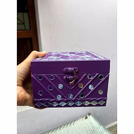 mud work jewelry box