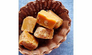AURA Jaggery (Gur) | Pure Sugarcane Jaggery | Natural Sweetener | Premium Golden Brown | Export Quality