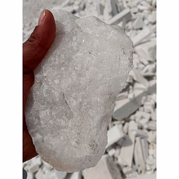 exalted-plaza white quartz snow lumps for industrial processing and material supply