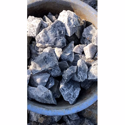 Grey Quartz Lumps for Industrial Processing and Material Supply-3