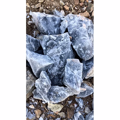 Grey Quartz Lumps for Industrial Processing and Material Supply-2