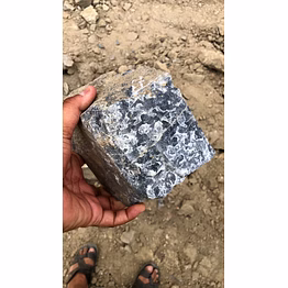 exalted-plaza grey quartz lumps for industrial processing and material supply