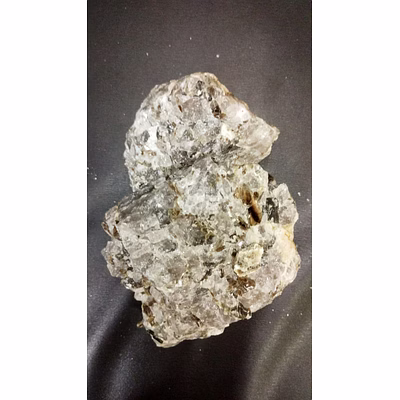 mica quartz lumps for industrial processing and material supply