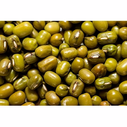 whole green gram (moong)