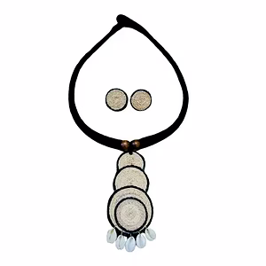 Handcrafted Banana Fibre Jewelry Set – Natural & Black