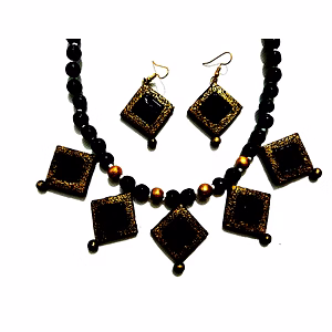 Handcrafted Black and Gold Terracotta Necklace Set