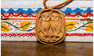 Handcrafted Wooden Necklace – Twin Owls Motif