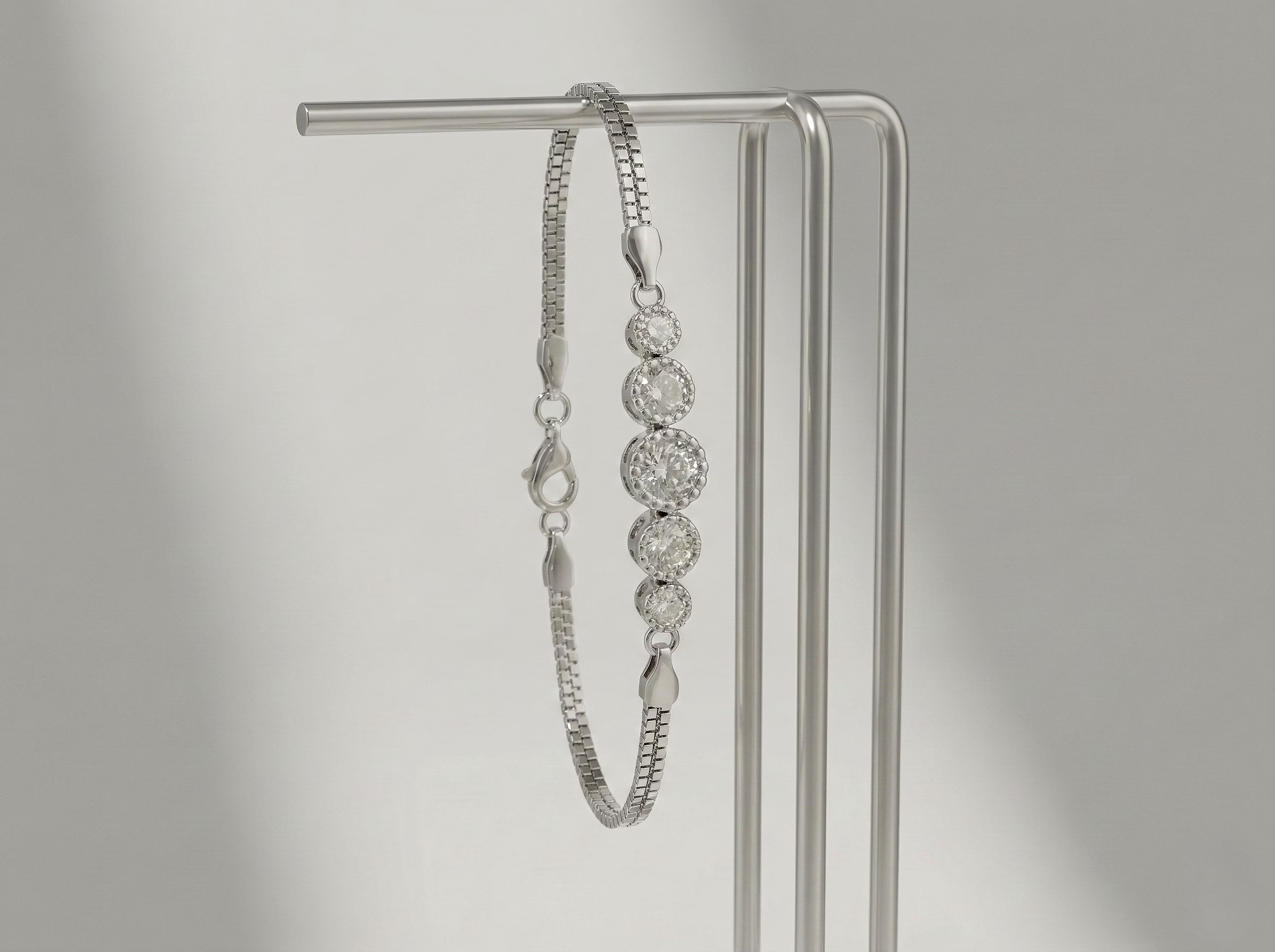 silvara fancy -br2 925 sterling silver adjustable box chain bracelet with stone-set circular motifs