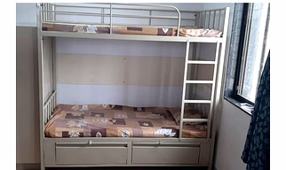 METAL BUNK BED