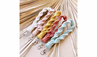 Macrame keychain