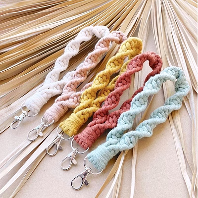 macrame keychain