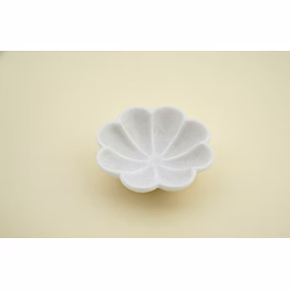 handcrafted marble scalloped urli bowl for home decor | traditional decorative bowl for potpourri & festive decor item | pooja decoration | wedding/return gift, 6"