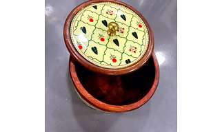 Handicrafts and furniture