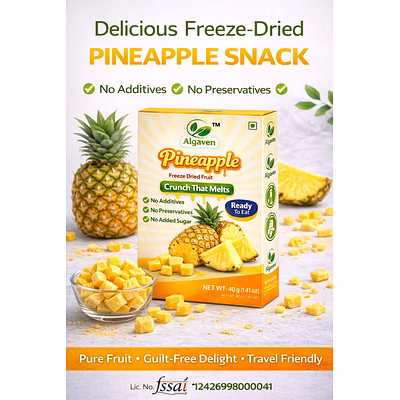 crispy freeze-dried pineapple bites with fresh tropical taste for energy snacks, smoothies and breakfast bowls