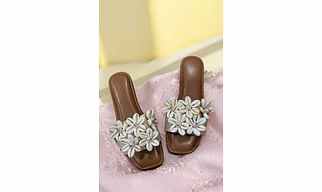 Shell flower flas