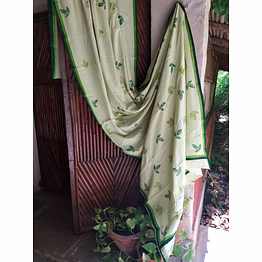 leaf print saree green & parrot
