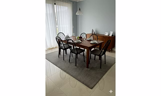 Dining table set