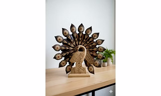 Bamboo Peacock Table Stand (8 inch)