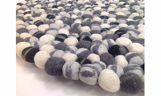 HANDMADE WOOL BALL CARPET