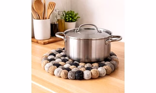 Wool Felt Ball Trivet: Farmhouse Kitchen Decor (20 CM) HOT POT, COASTER ,TABLE MAT, POT HOLDER