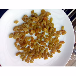 round raisins