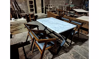 Restaurant dining table