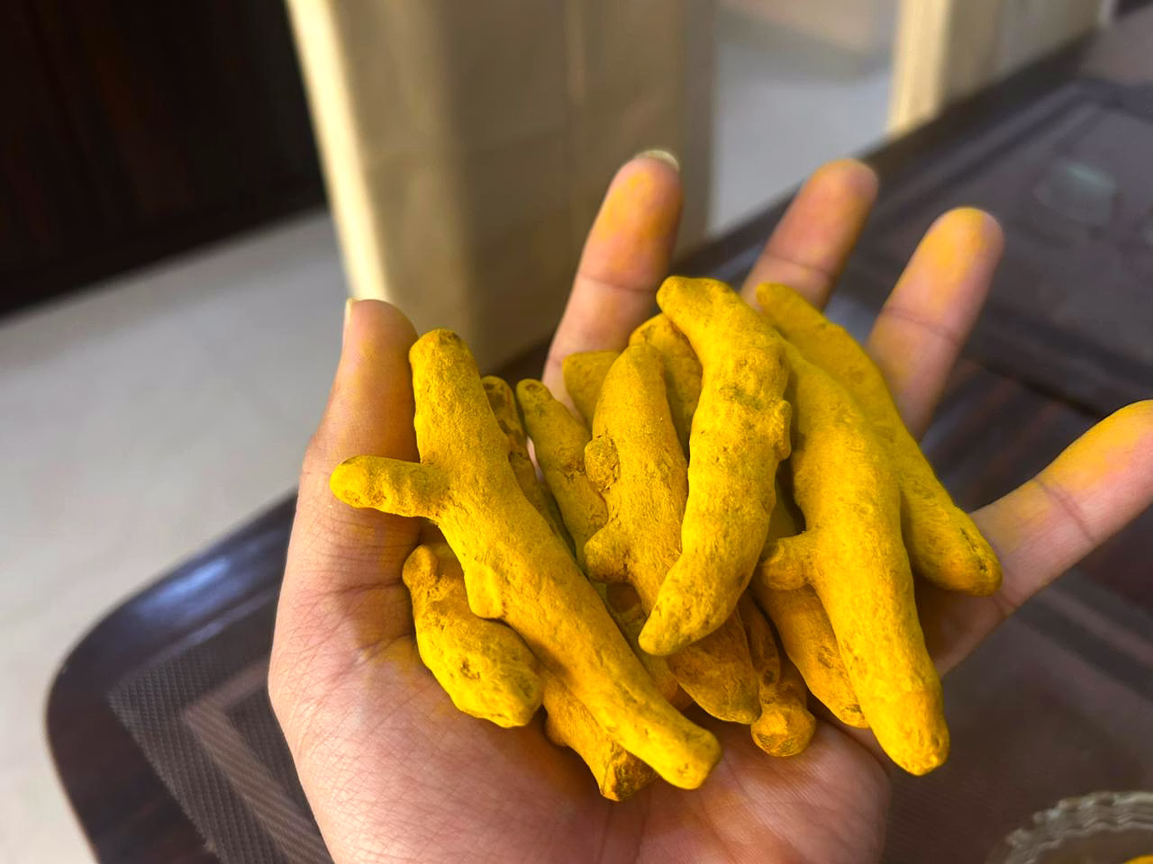 Turmeric Fingers Jumbo Grade image 1