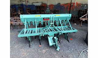SEEDDRILL 9 TYNES, FRONT WHEEL TYPE, RIGID TYNE TYPE, BRASS BUSH CUPSET. ROW SPACING ADJUSTABLE FROM 7INCH TO 9 INCH. CUSTOMISABLE AS PER REQUIREMENTS.