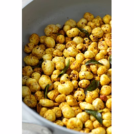 makhana ( fox nuts)
