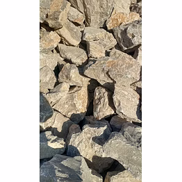 export-grade maghalaya limestone. (sutarkandi border)