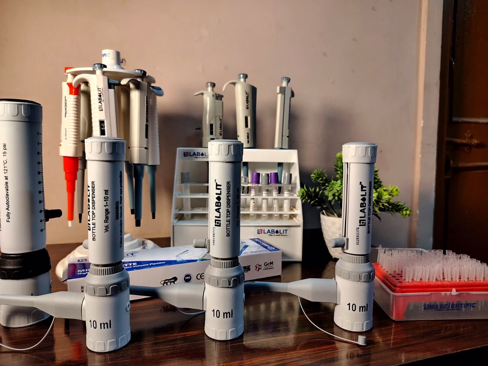 bottle top dispenser manufacturer & exporter | labolit