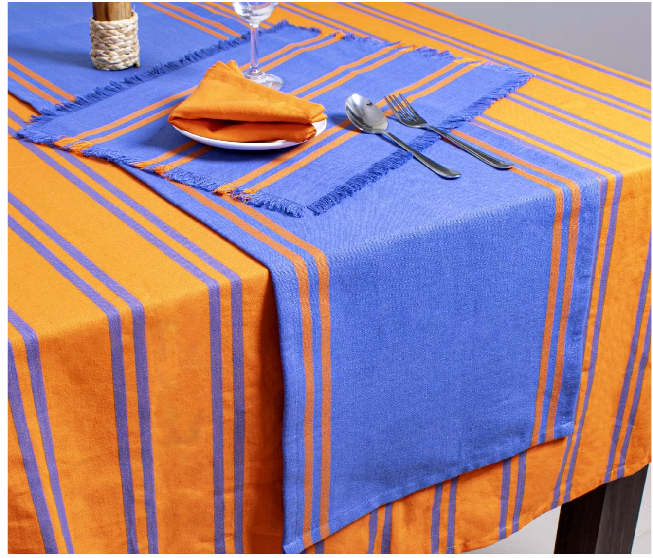 Kitchen Linen Set -Table Cover, Runner, Placeholder and Napkin image 8