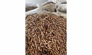 Pine Wood Pellets (Biomass Pellets)