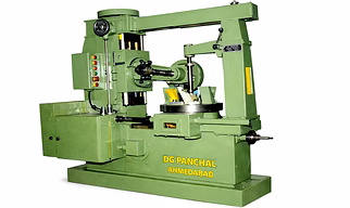 Gear Hobbing Machine