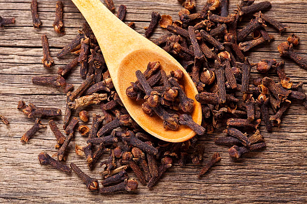 Cloves image 4
